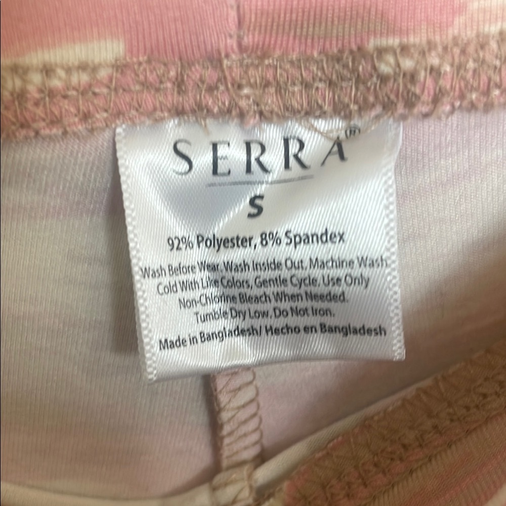 Pink Camouflage Leggings - Picture 2 of 3